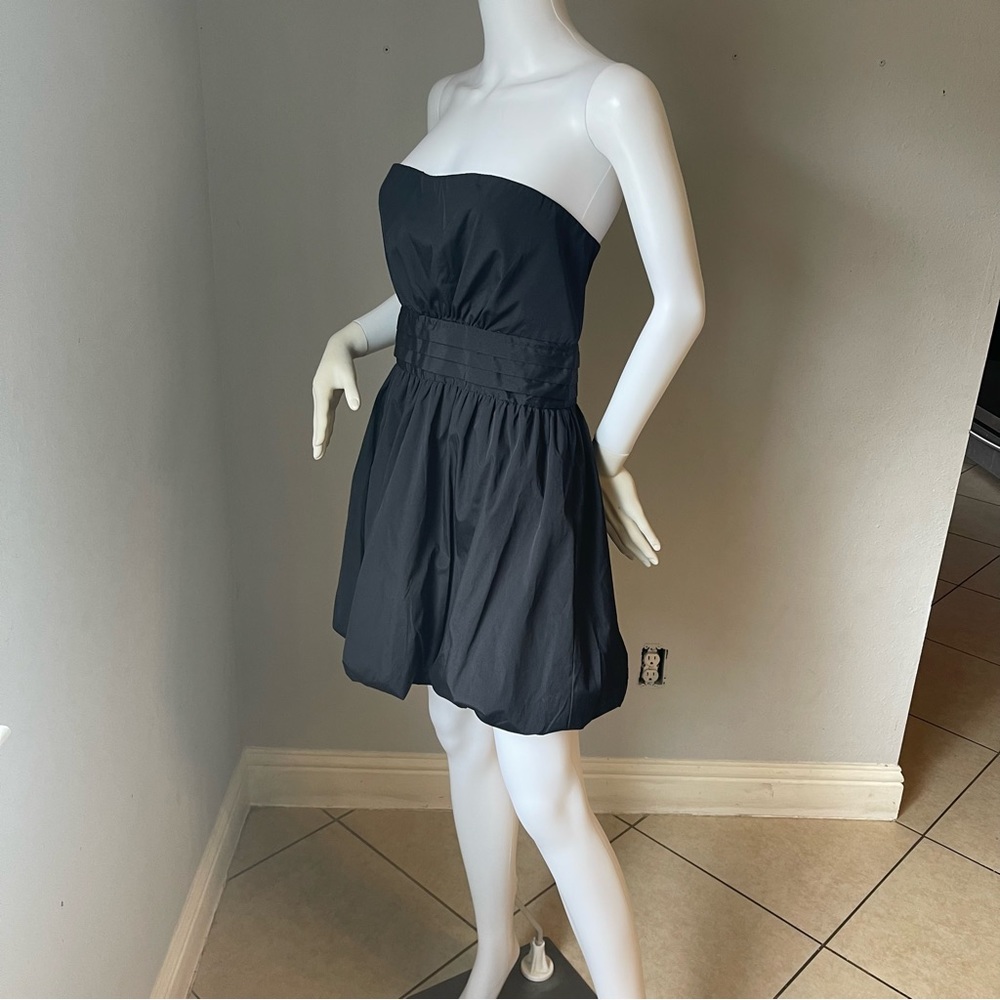 Women’s Strapless black mini dress size Large 
New
Brand is Forever 21